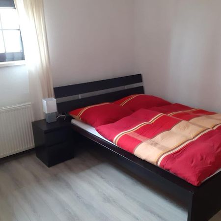 Appartement Eifeloase Sophia à Nettersheim Extérieur photo